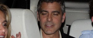 Un Martini di troppo per George Clooney