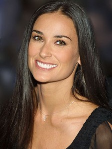Demi Moore sdentata?