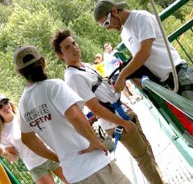 Il bungee jump di Zac