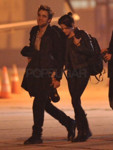 Rob e Kristen mano nella mano