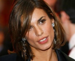 La Canalis non perde tempo