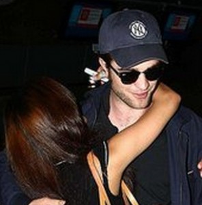 Robert Pattinson e la suina