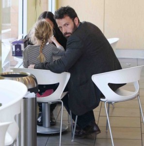 E Affleck manda il fotografo a quel paese