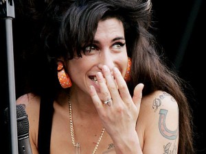 Il trailer di Amy, il doc sulla Winehouse che sarà presentato a Cannes