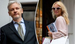 Pamela Anderson e Julian Assange, è nata una (strana) coppia